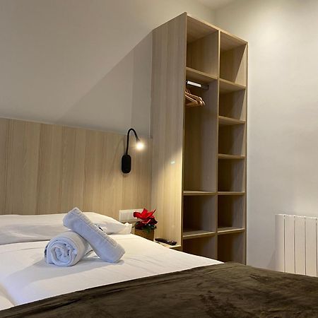 Hostal Bestprice Barcelona Stadium Eksteriør bilde