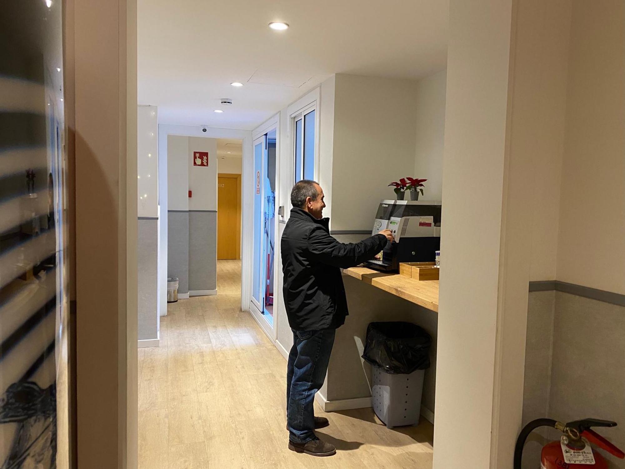 Hostal Bestprice Barcelona Stadium Eksteriør bilde