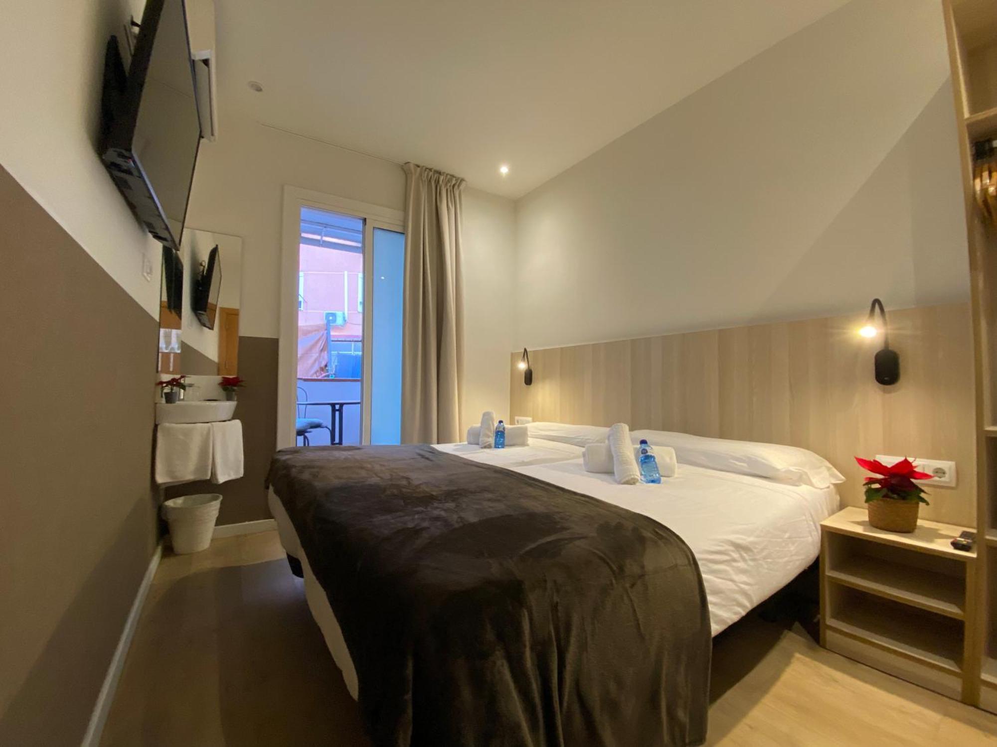 Hostal Bestprice Barcelona Stadium Eksteriør bilde