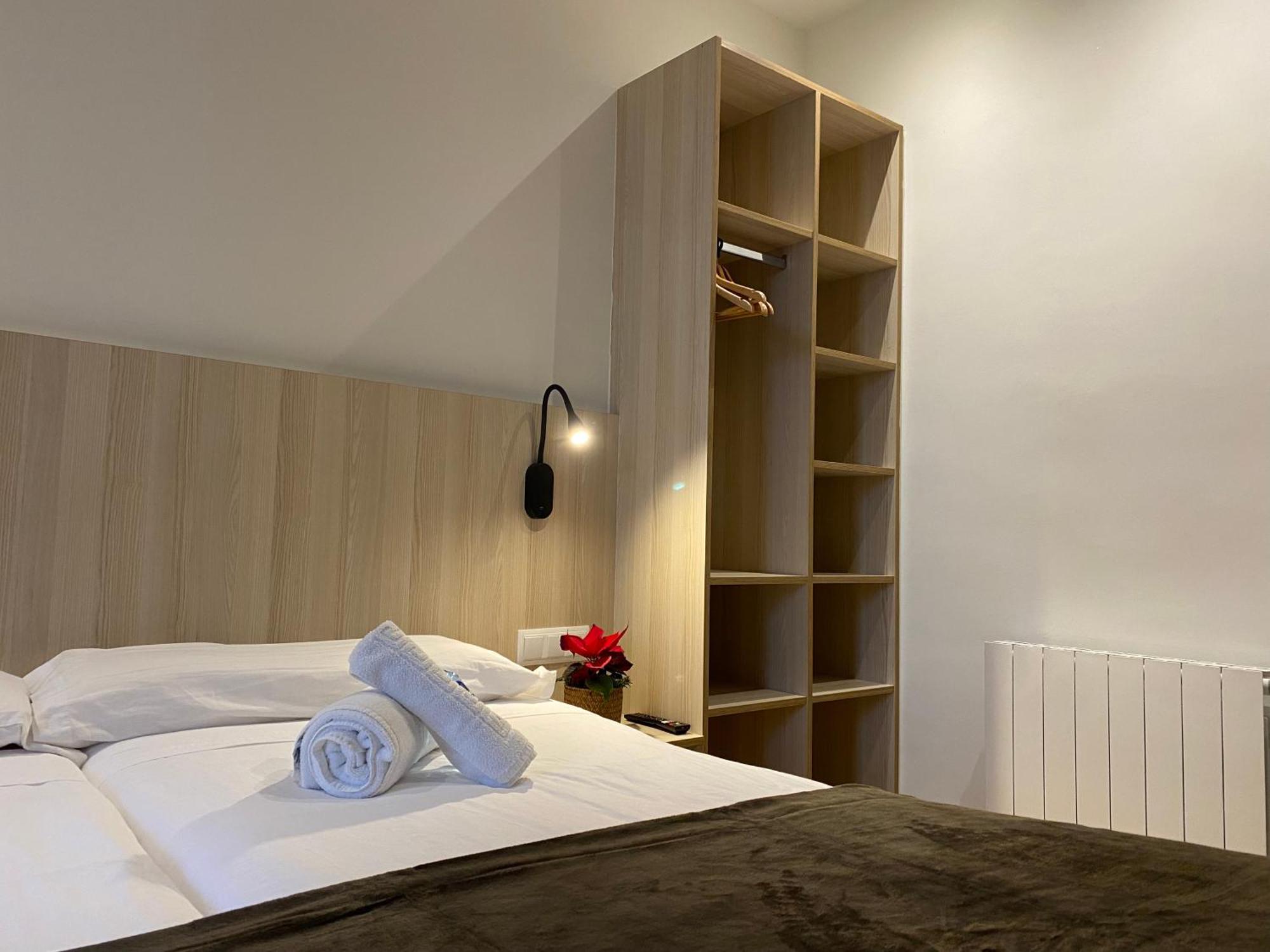 Hostal Bestprice Barcelona Stadium Eksteriør bilde