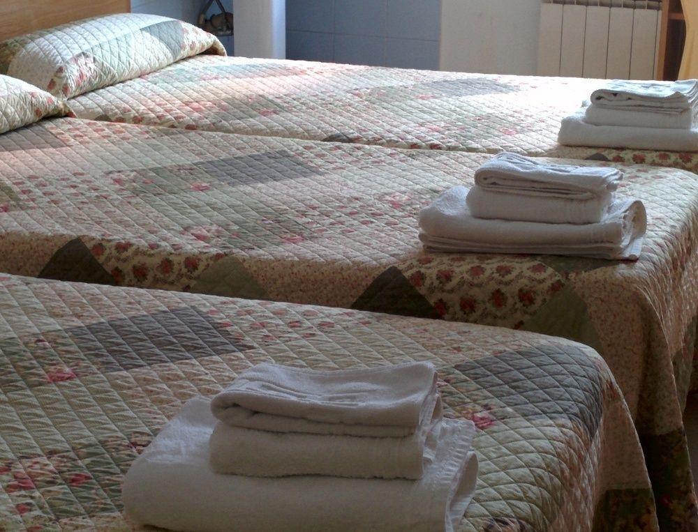 Hostal Bestprice Barcelona Stadium Eksteriør bilde