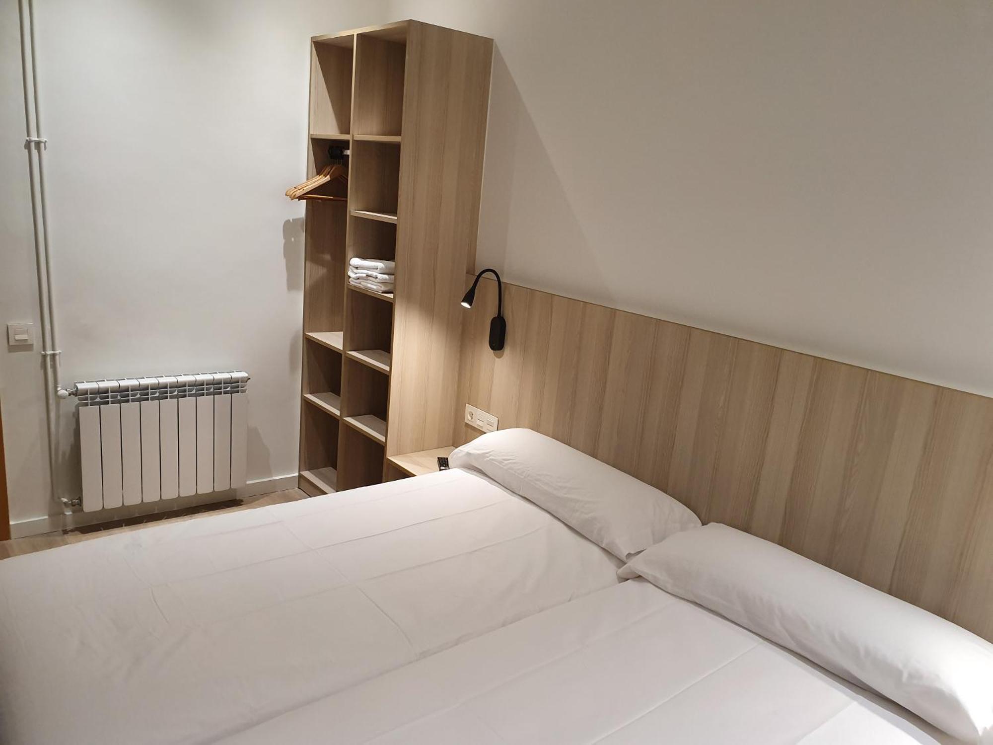 Hostal Bestprice Barcelona Stadium Eksteriør bilde