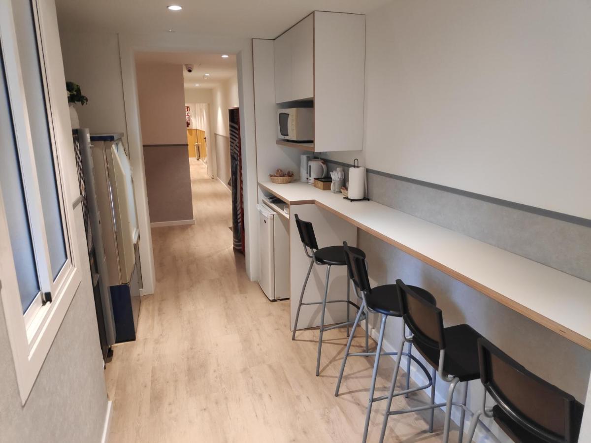 Hostal Bestprice Barcelona Stadium Eksteriør bilde